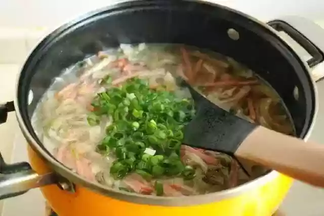 Broccoli Mushroom Stir-Fried Shrimp